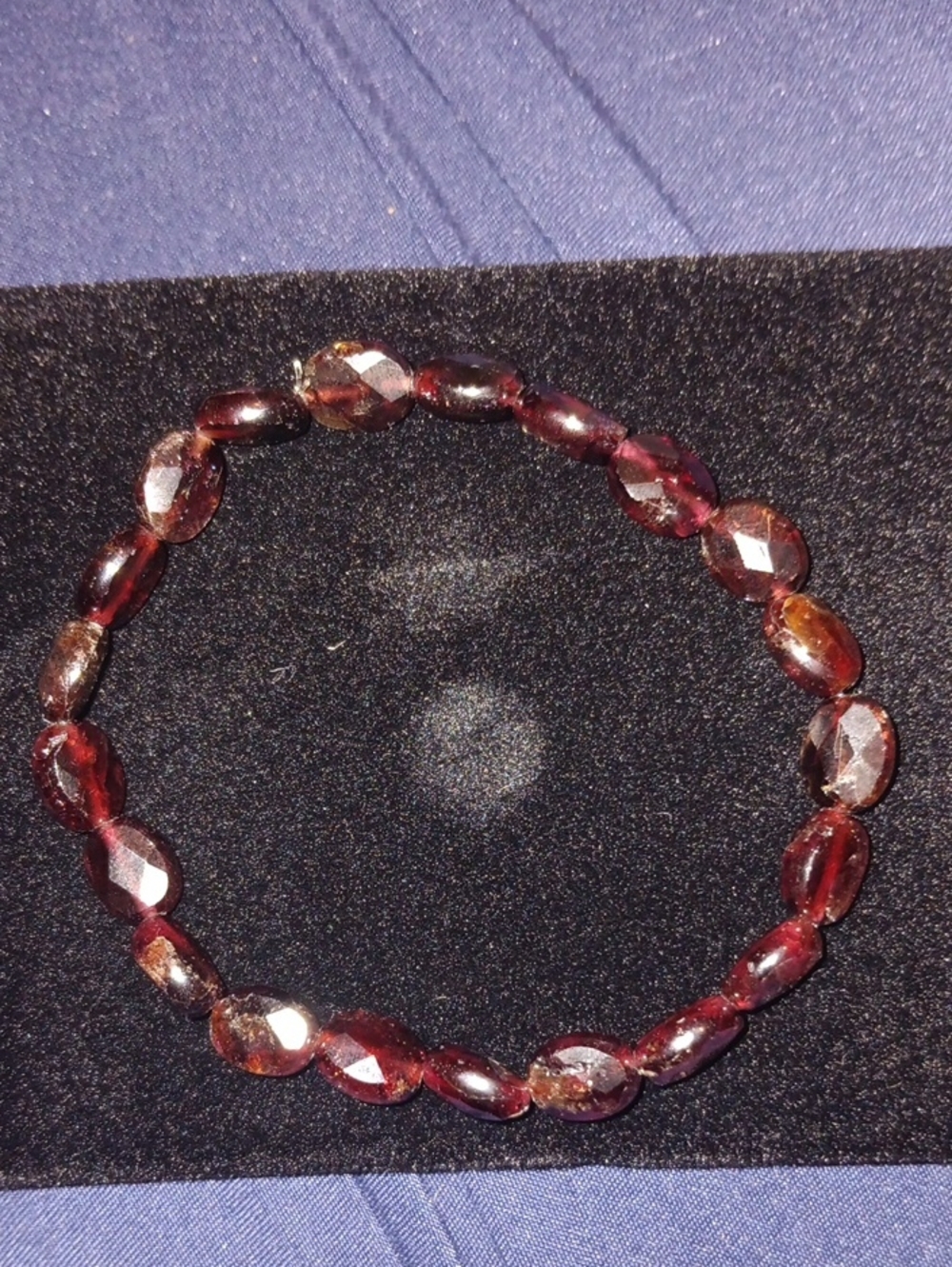 Faceted Garnet Stone Stretch Beaded Bracelet 7 Inch